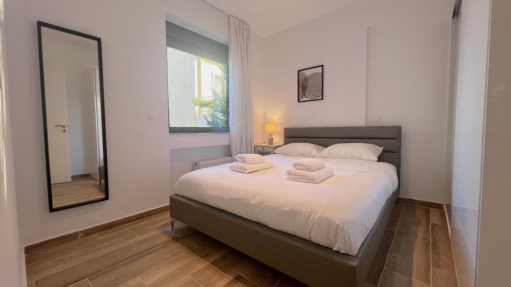 Pentelis Cozy Apt In Paleo Faliro Athens Exterior photo