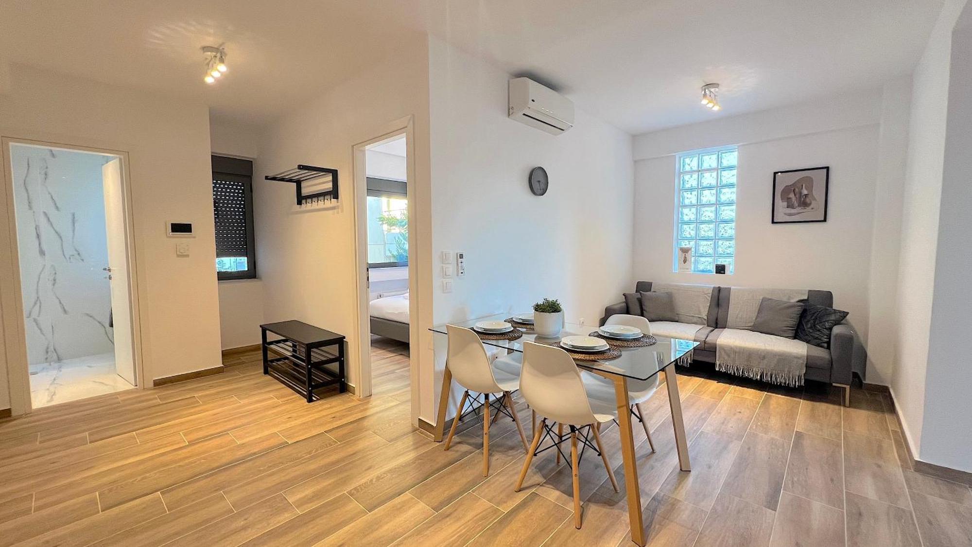 Pentelis Cozy Apt In Paleo Faliro Athens Exterior photo